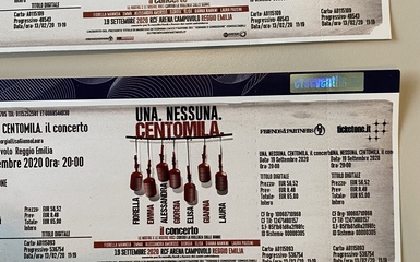 Vendo 2 biglietti del concerto Una Nessuna Centomila Vendo 2 biglietti del concerto Una Nessuna Centomila