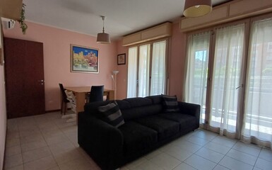 Vendesi trilocale quartiere "Parma Mia"