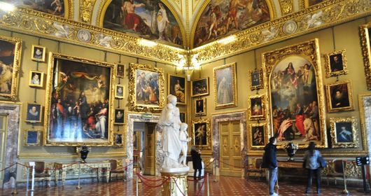 Online: I grandi musei del mondo-Firenze Palazzo Pitti, Corridoi Vasariano e il Giardino dei Boboli Online: I grandi musei del mondo-Firenze Palazzo Pitti, Corridoi Vasariano e il Giardino dei Boboli