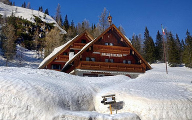 Sciando sulle dolomiti da rifugio a rifugio: Tour Gardena Sciando sulle dolomiti da rifugio a rifugio: Tour Gardena