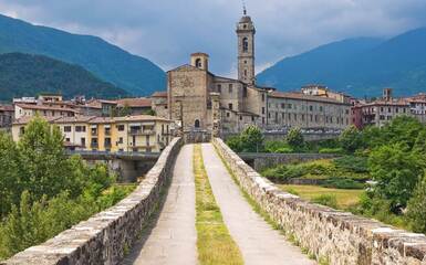 Visita a Bobbio, il borgo più bello d' Italia del 2019 Visita a Bobbio, il borgo più bello d' Italia del 2019
