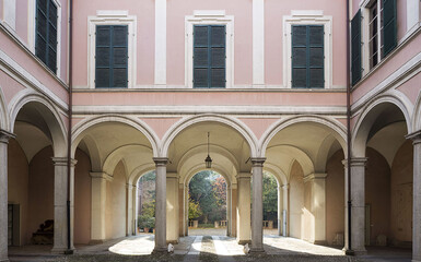 Parma Palazzo Marchi e mostra installazione di Yuval Avital