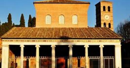 Aperitivo con visita alla Basilica di S. Lorenzo Aperitivo con visita alla Basilica di S. Lorenzo